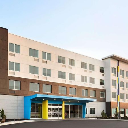 Tru By Hilton York Pa Hotell Exteriör bild
