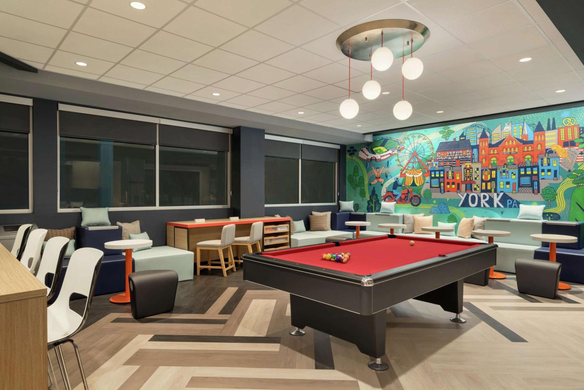 Tru By Hilton York Pa Hotell Exteriör bild