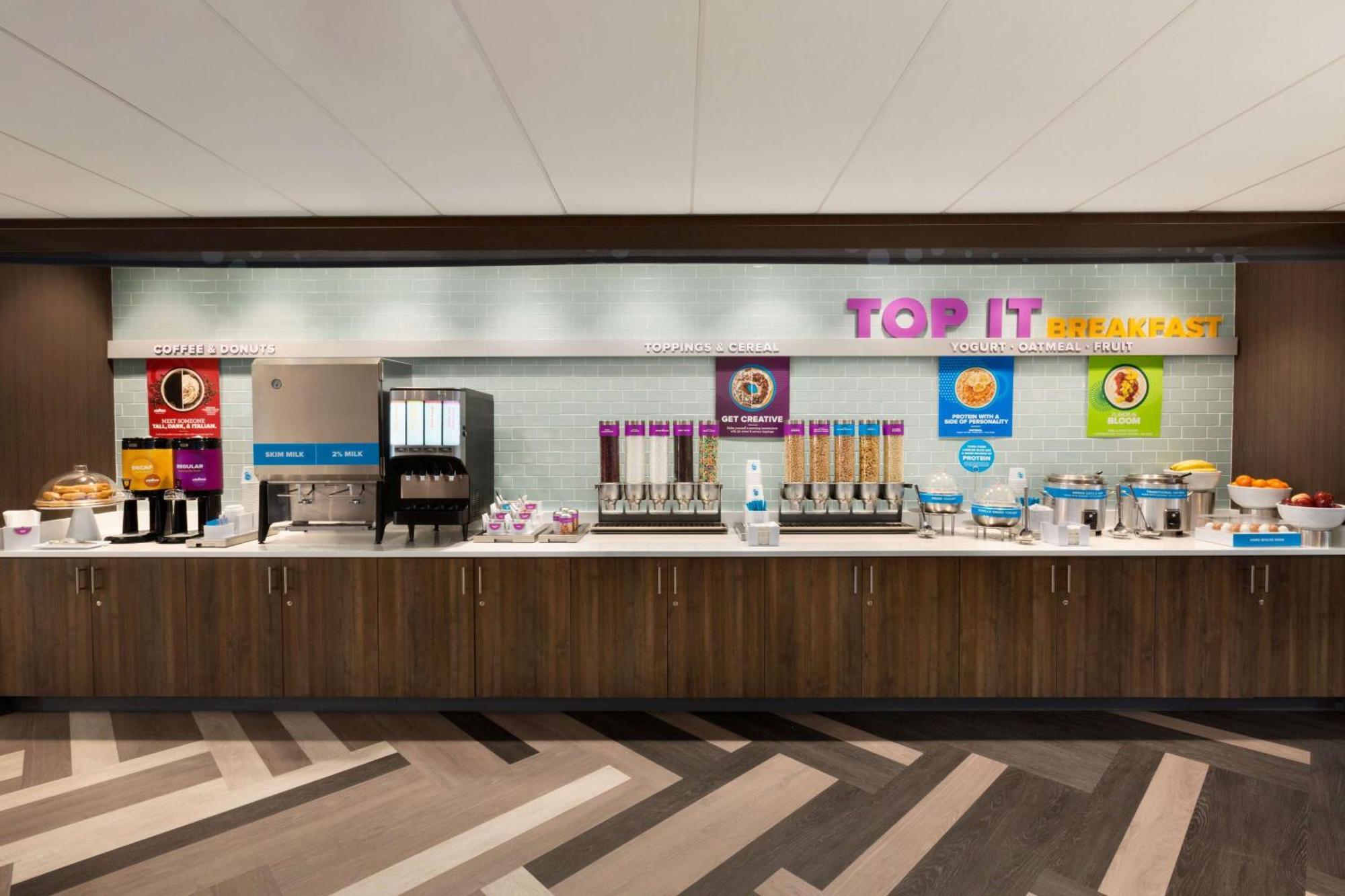 Tru By Hilton York Pa Hotell Exteriör bild