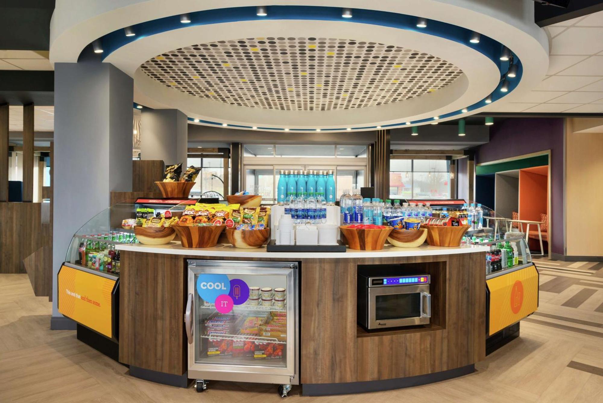 Tru By Hilton York Pa Hotell Exteriör bild